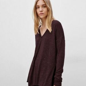 ❗❗3/$20 Aritizia Wilfred Sherbrooke Maroon Vneck Long sleeve